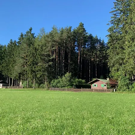 Waldchalet Am Eichhof Chalé *