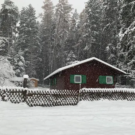 בקתה Waldchalet Am Eichhof אינסברוק