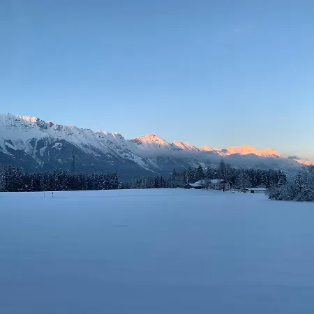 Waldchalet Am Eichhof אינסברוק